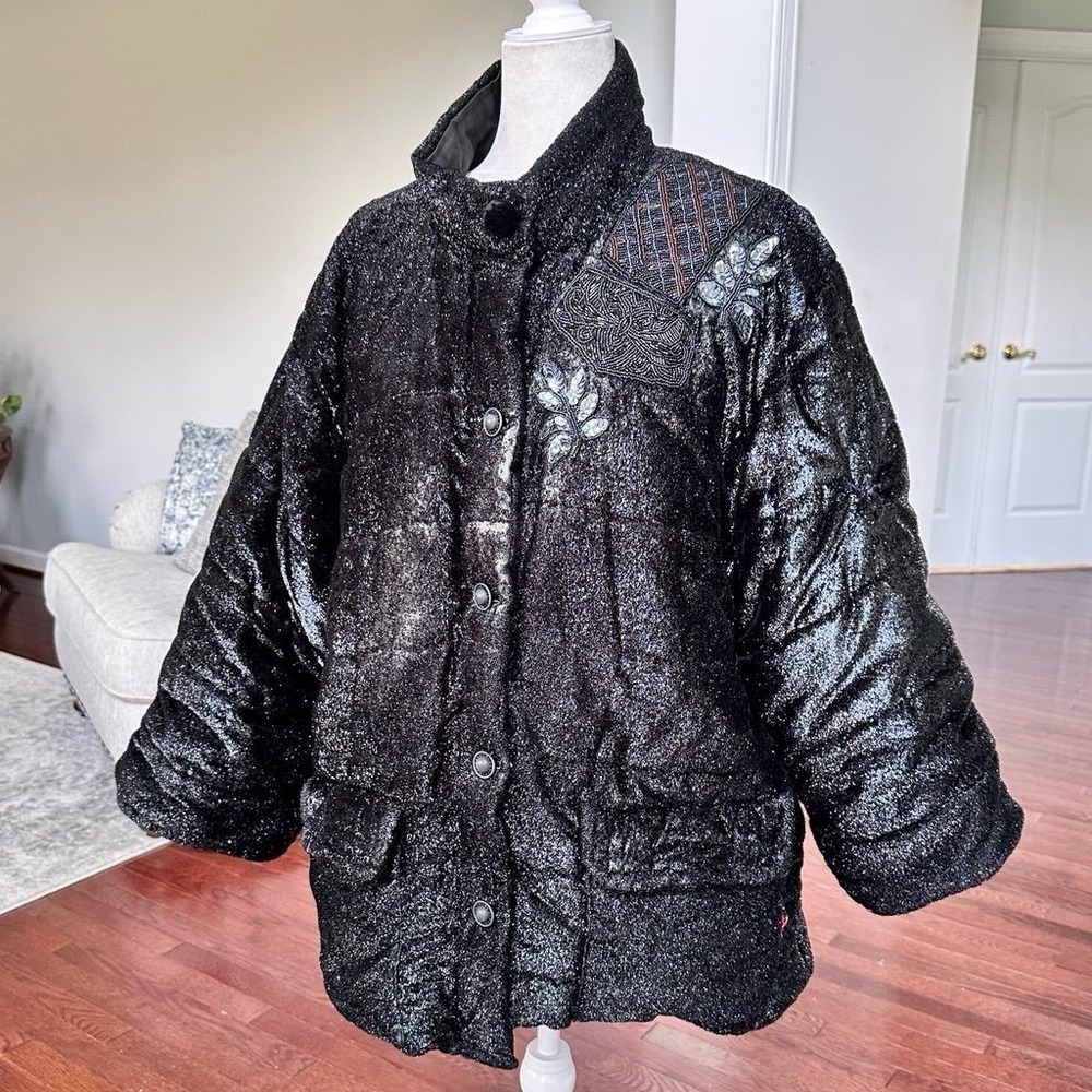Vintage Chevy and Chic by Moschino Made in Italy Black Tinsel Beaded Jacket